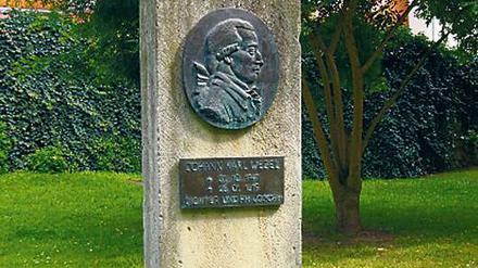 Ruhestätte eines unruhigen Geists. Die Wezel-Stele auf dem Gottesacker in Sondershausen.