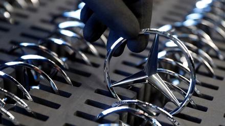 Daimlers Gewinnwarnung sorgte an der Börse für einen Schock.