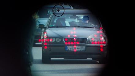 Raser im Visier. Ein Teil der Blitzer-Fotos wird jetzt vernichtet. 