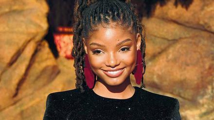R'n'B-Sängerin Halle Bailey spielt in der geplanten Realverfilmung Arielle.