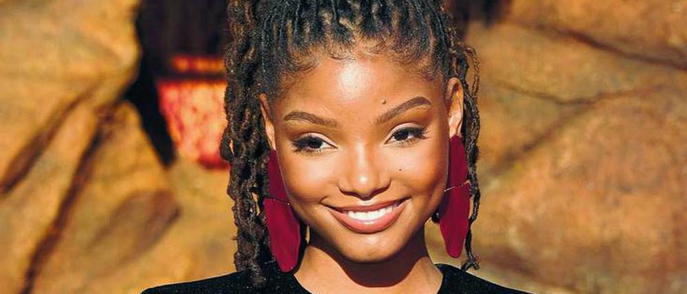 R'n'B-Sängerin Halle Bailey spielt in der geplanten Realverfilmung Arielle.