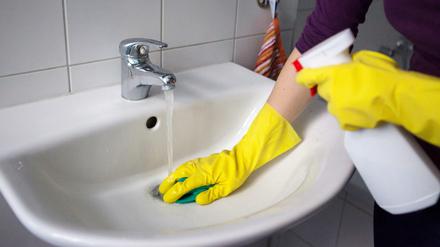 Circa 90 Prozent der Putzhilfen sind weiblich in Deutschland.