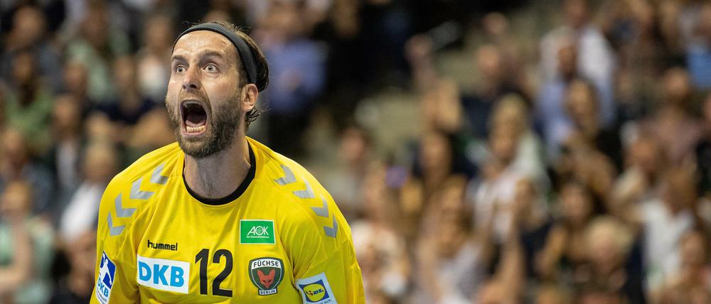 Große Augen. Silvio Heinevetter wird sich auf erhöhten Konkurrenzkampf einstellen müssen - weil die Füchse mit drei Torhütern in die Saison gehen.