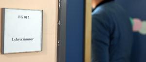 Der Schulleiter-Mangel in Berlin wird größer: Waren es vor einem Jahr noch 20, sind nun schon 32 Stellen nicht besetzt. 