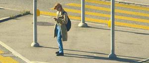 Bildrand des Lebens. Dass die Betrügerin Alice (Sarah Stauffer) in Zürich lebt, ist Cyril Schäublins auch formal bemerkenswertem Spielfilmdebüt nicht so wirklich anzusehen.