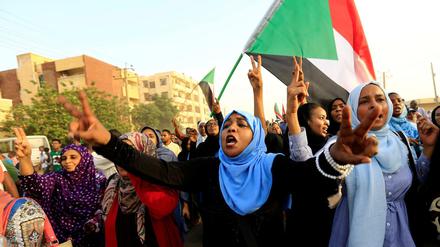 Monatelang hatte es im Sudan Proteste gegeben. Jetzt steht eine Einigung.