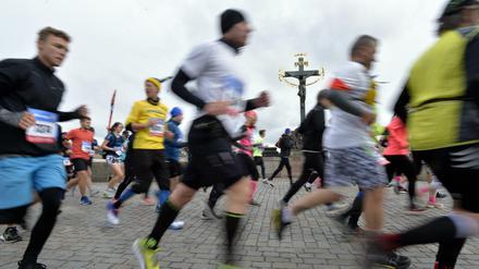 Mysterium. Seitenstechen kommt gerade beim Marathon ungelegen.