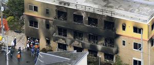 Das Gebäude der Produktionsfirma Kyoto Animation in Japan nach dem Feuer.