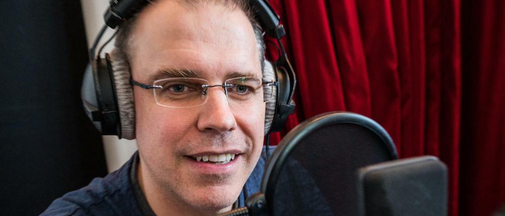 So sieht die neue Stimme der Deutschen Bahn aus: Heiko Grauel aus Hessen.