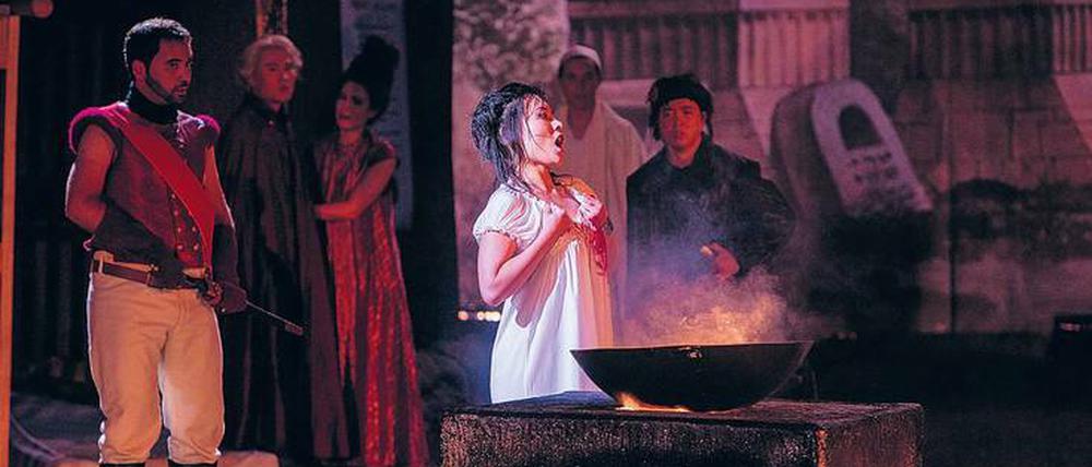 Liebesleid auf Italienisch. Marco Orazio (Wagner N. S. Moreira) und seine Schwester Orazia (Shixuan Wei) ringen um die Gunst des Volkes. 