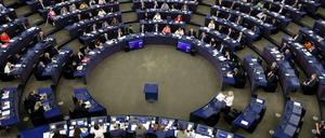 Im Europaparlament erzielte Ursula von der Leyen bei ihrer Wahl am Dienstag nur ein knappes Ergebnis. 