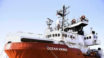 Das norwegische Schiff "Ocean Viking", dass im Auftrag der französischen Hilfsorganisation "SOS Mediterranee" Flüchtlinge vor der libyschen Küste suchen soll. 