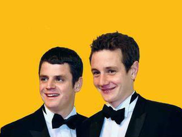 Triathlonsportler Jonny (l.) und Alistair Brownlee.