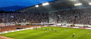 Das ist Hajduk. Die Gastgeber aus Split sind gegen maltesische Fischer ausgeschieden.