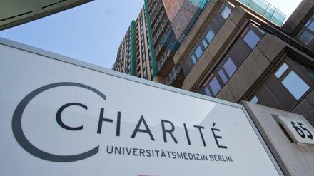In der Berliner Charité hat eine Frau siamesische Zwillinge zur Welt gebracht.