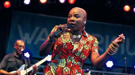 Panafrikanische Ikone. Angélique Kidjo im Haus der Kulturen der Welt.