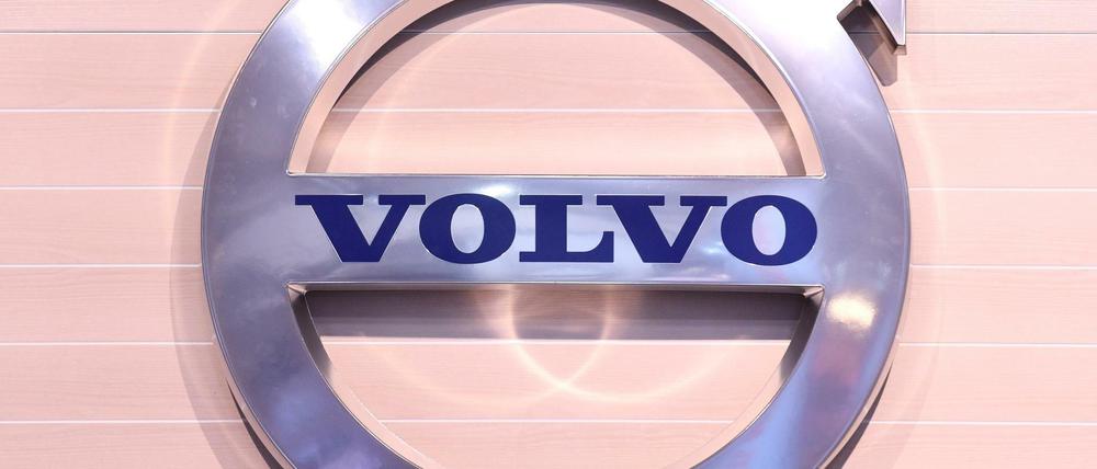 Das Logo des schwedischen Autobauers.
