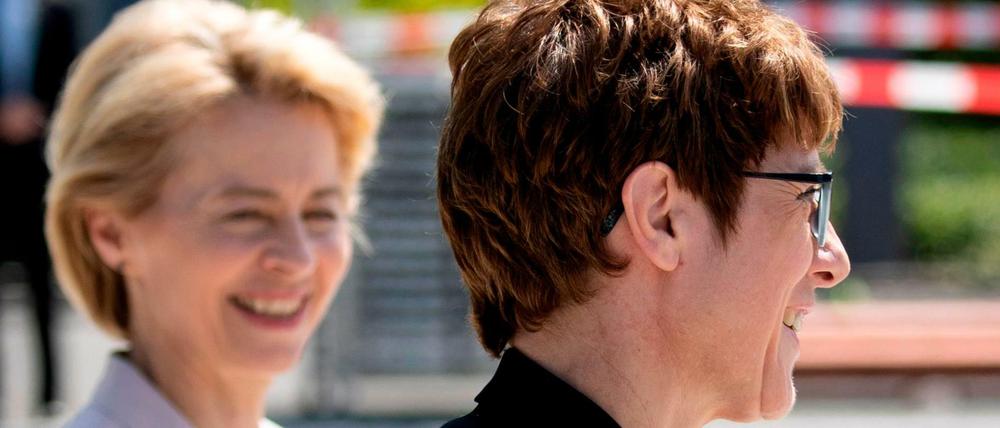 Ursula von der Leyen hinterlässt Annegret Kramp-Karrenbauer mit der Berater-Affäre eine schwere Hypothek