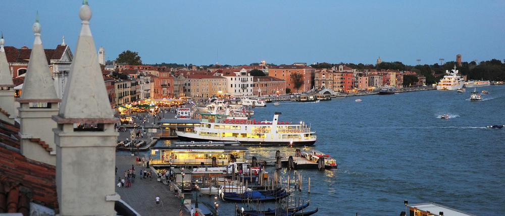 In der Lagunenstadt Venedig verbringt unsere Autorin ihre Sommer.