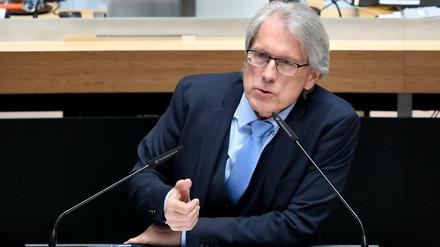 Zum ersten Mal seit zehn Jahren drohen im Haushalt wieder rote Zahlen.