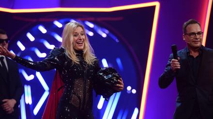 Musste sich enttarnen: Stefanie Hertel war der "Panther" in der Show "The Masked Singer"