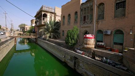Die Menschenrechtsorganisation mahnt die schlechte Wasserqualität im Fluss Schatt al-Arab an, der durch Basra fließt. 