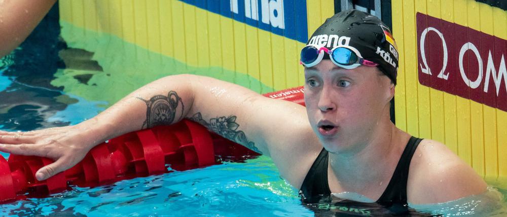 Geschafft. Sarah Köhler atmet nach ihrer Leistung über 1500 Meter Freistil aus.