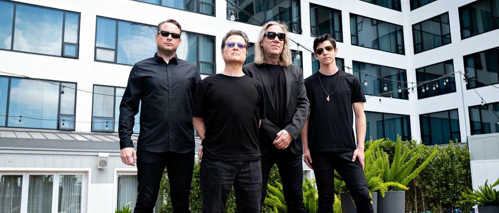 Die Folk-Punk-Band Violent Femmes aus Milwaukee.