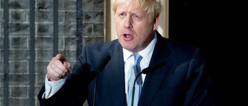 Der neue Premier Boris Johnson bei seiner ersten Rede vor dem Amtssitz in der Downing Street.