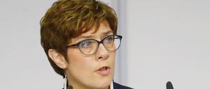 Annegret Kramp-Karrenbauer hält ihre erste Regierungserklärung.