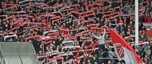 Neben vielen friedlichen Anhängern zählt der FC Energie auch die meisten gewaltbereiten Fans in Brandenburg.