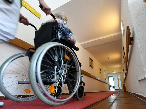 Immer häufiger verschwinden Pflegeheime aus attraktiven Innenstadtlagen.