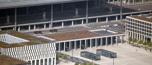 Das Hauptterminal des Hauptstadtflughafens BER in Schönefeld.