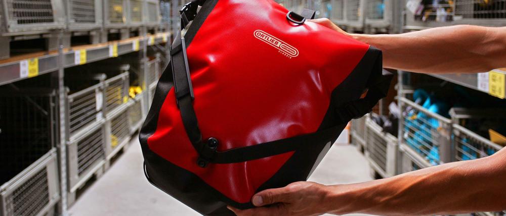 Ortlieb-Tasche im Lager des Herstellers in Heilbronn