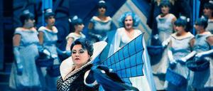 Souverän. Elena Pankratova begeistert als Ortrud.