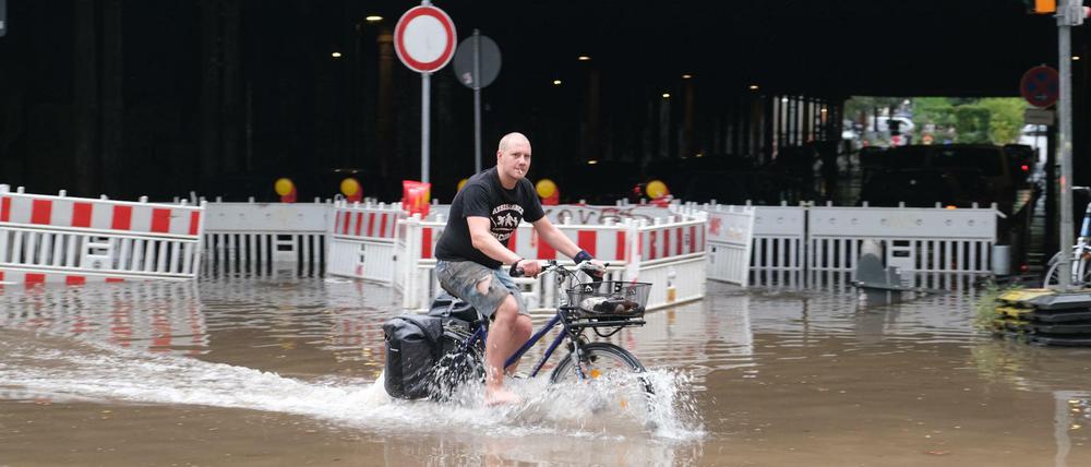 Mal wieder unter Wasser. Der Gleimtunnel zwischen Gesundbrunnen und Prenzlauer Berg. 
