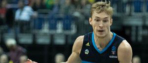 Ist und bleibt Berliner. Niels Giffey hat bei Alba Berlin verlängert.