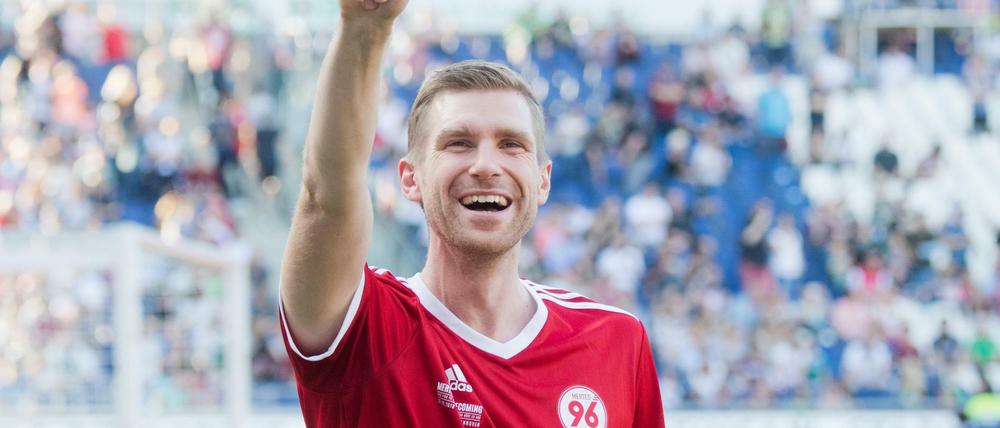 Per Mertesacker feierte im Oktober 2018 sein Karriereende mit einem großen Abschiedsspiel in Hannover.
