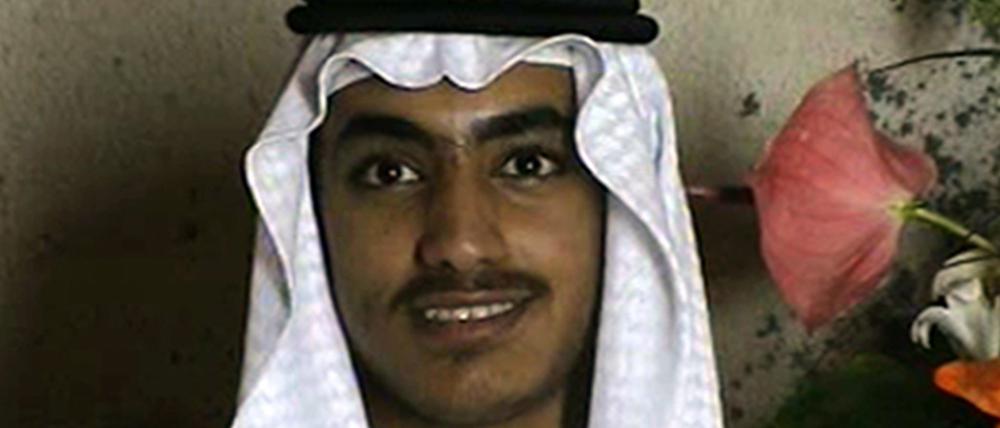 Ein von der CIA 2017 veröffentlichtes Foto aus einem Video zeigt Hamsa bin Laden bei seiner Hochzeit.