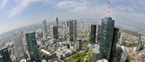 Der Blick über die Frankfurter Bankentürme.