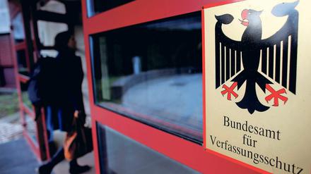 Bundesamt für Verfassungsschutz in Köln: Hier lagert auch die Akte zur Linkspartei.