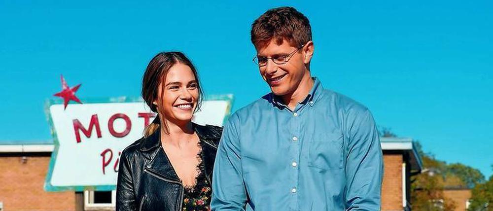 Millionenschwer. Pierre-Paul (Alexandre Landry) und seine Freundin Camille (Maripier Morin).