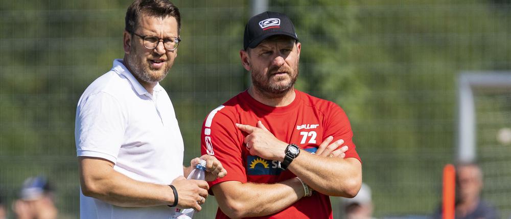 Das neue starke Duo. Krösche-Nachfolger Martin Przondziono (l.) neben Trainer Steffen Baumgart.
