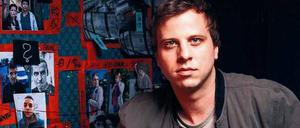 Lässt nicht locker: Videoblogger Lukas (Matej Andel) will wissen, was hinter dem Mord an Denis steckt. 