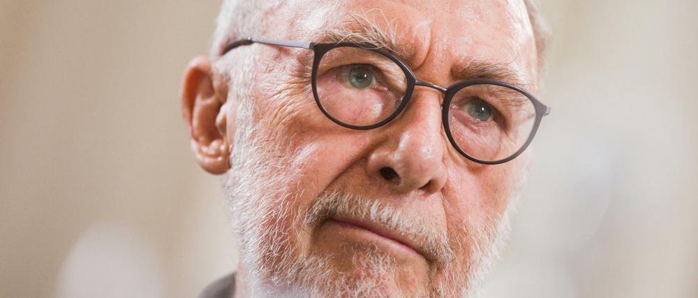 Der Künstler Gerhard Richter bei einem Pressetermin. Der gebürtige Dresdner will sein Werk lieber in Berlin ausstellen als in Köln.