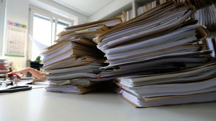 Ein Bündnis von Organisationen und Initiativen will mit Hilfe eines Volksbegehrens mehr Offenheit von Behörden durchsetzen.