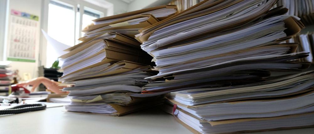 Ein Bündnis von Organisationen und Initiativen will mit Hilfe eines Volksbegehrens mehr Offenheit von Behörden durchsetzen.