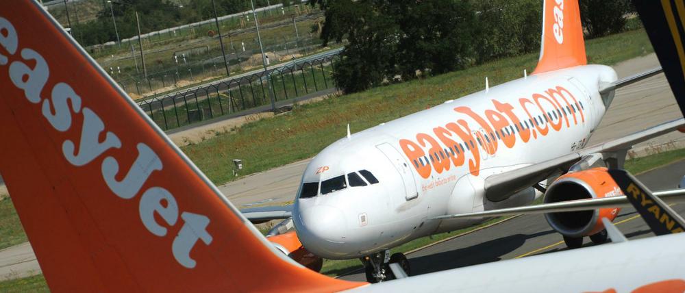 Archiv: Ein Flugzeug der britischen Fluggesellschaft Easyjet.