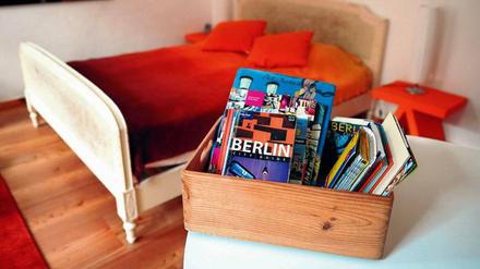 Heimelig. Doch Anbieter wie Airbnb stehen in der Kritik. Foto: Britta Pedersen/dpa