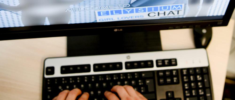 Nordrhein-Westfalen will kinderpornografisches Material mit Hilfe von KI schneller auswerten und zur Anklage bringen.